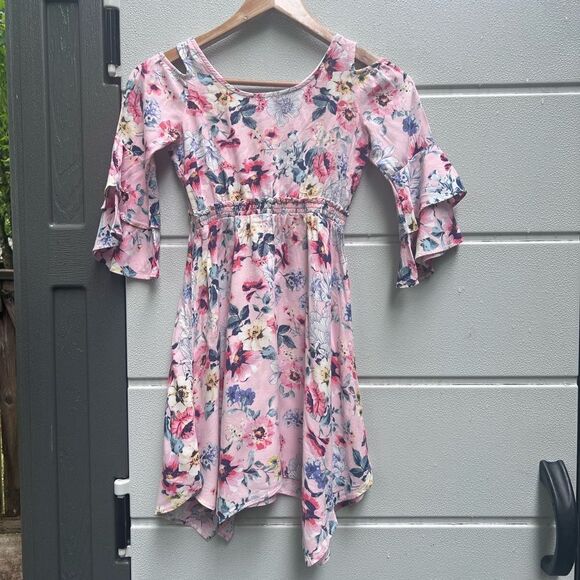 Emily west flare Double  sleeve Floral dress size 8 - Picture 1 of 4